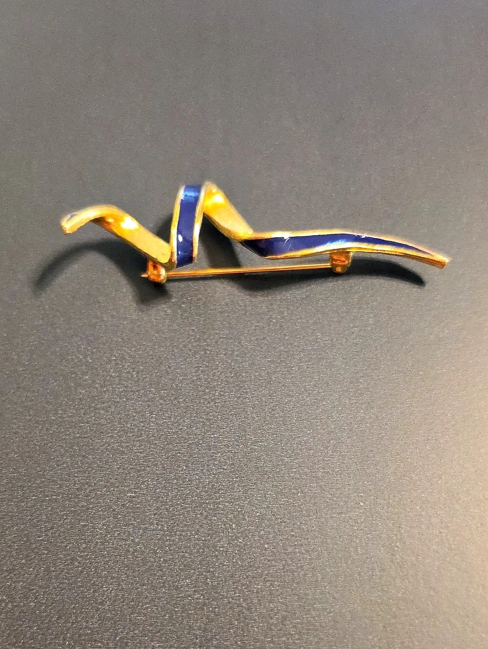 Gold & Blue Abstract Brooch - Picture 5 of 6